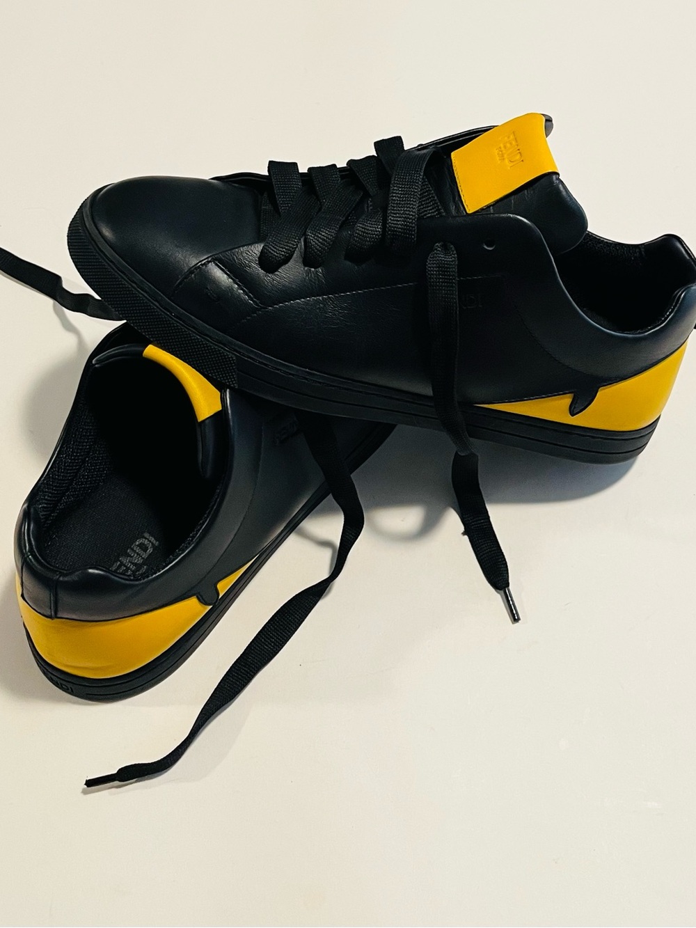 Fendi Men’s Classic Monster Eye Black Leather Signature Sneakers Size 8